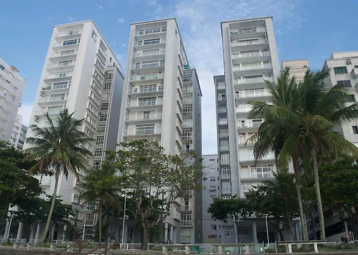 Praia Pitangueiras Guarujá 3 quartos com Wi-Fi
